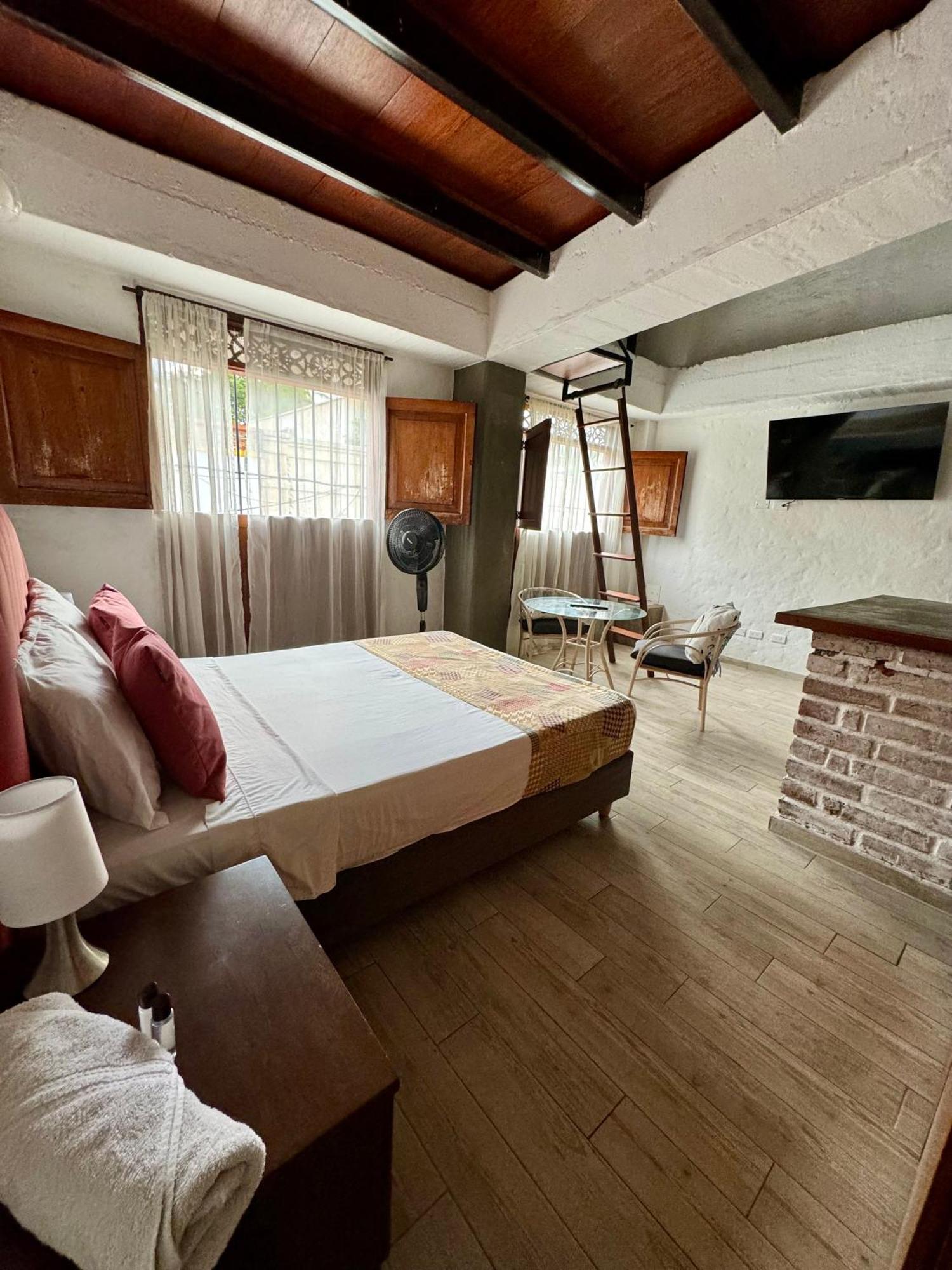 Hotel Casa Bresse Cali Eksteriør bilde