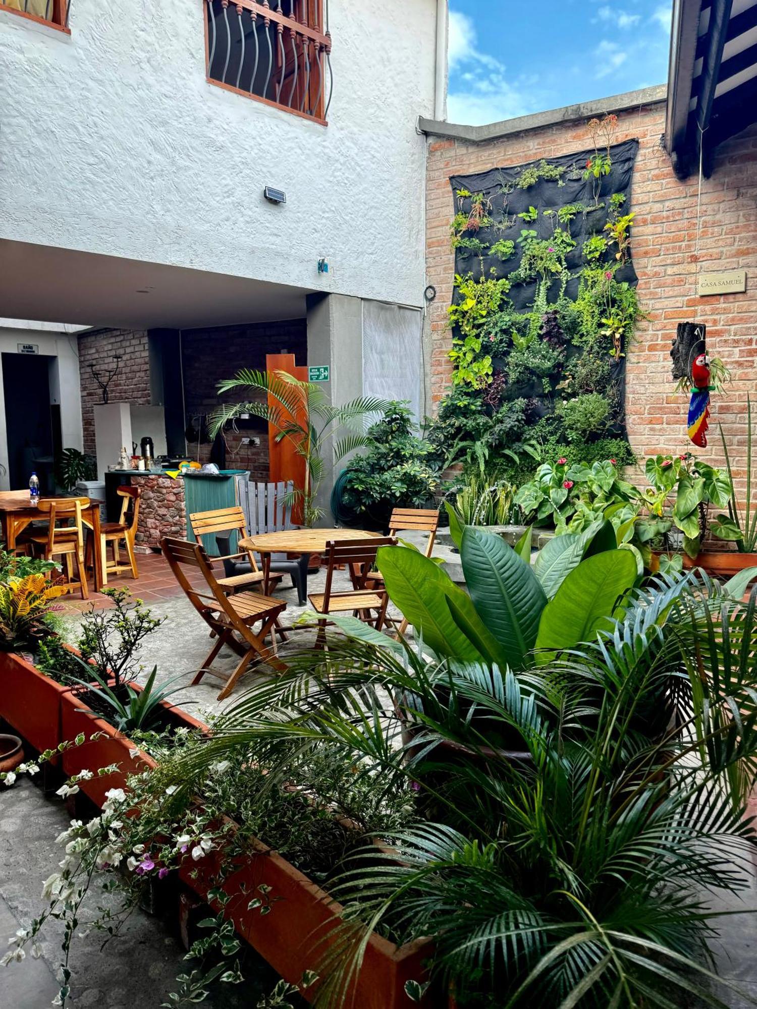 Hotel Casa Bresse Cali Eksteriør bilde
