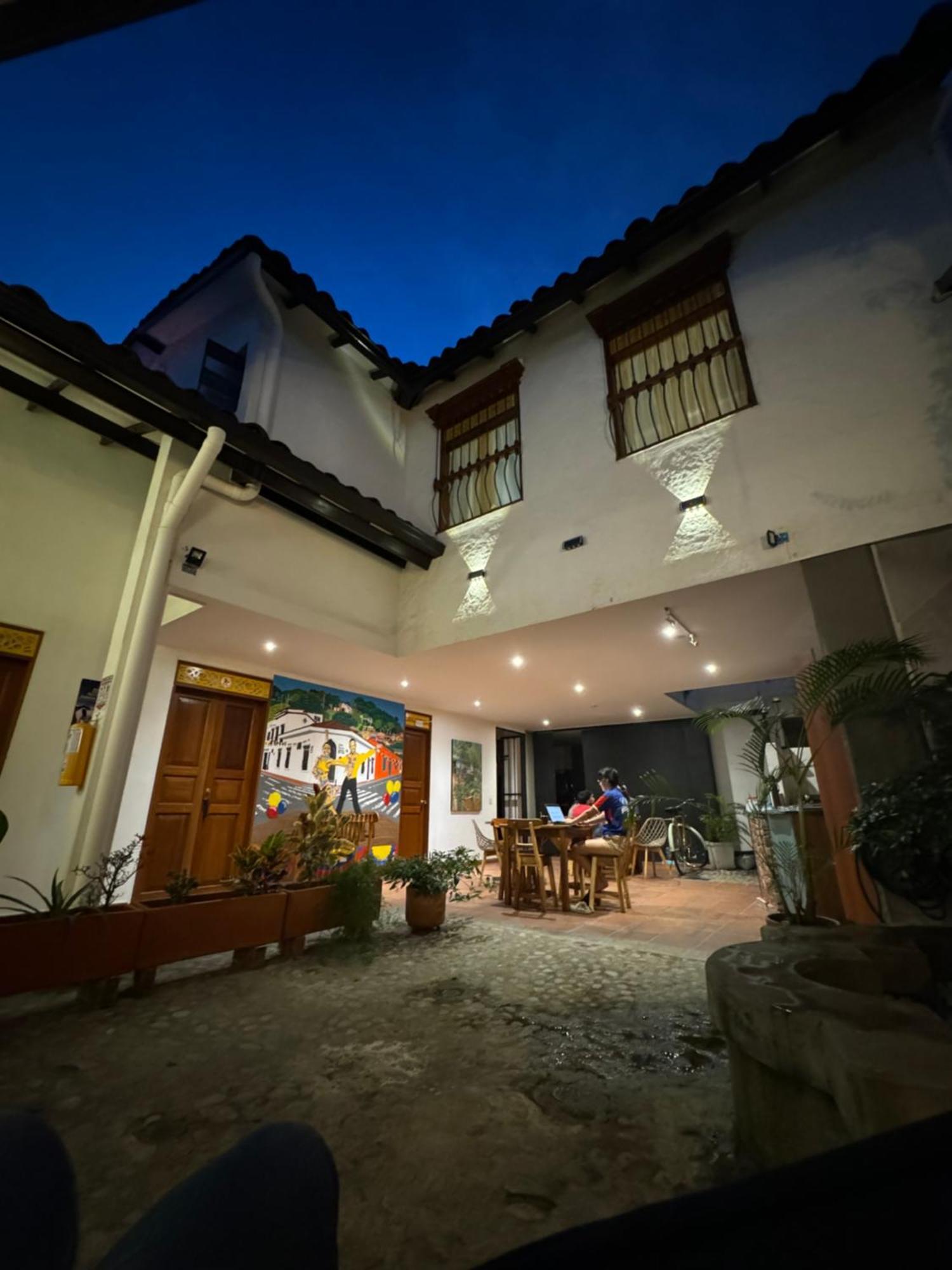 Hotel Casa Bresse Cali Eksteriør bilde